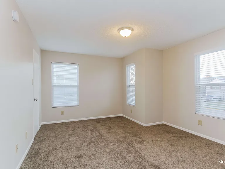 1363 White Birch Ln — Photo 12