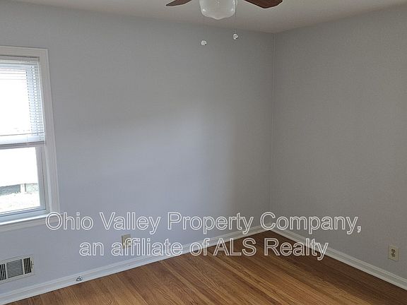 5th image of 2915 Abigail Dr APT 1
