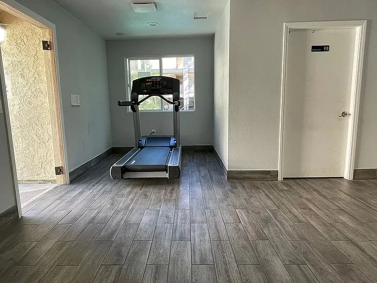 5252 Orange Ave #223 — Photo 15