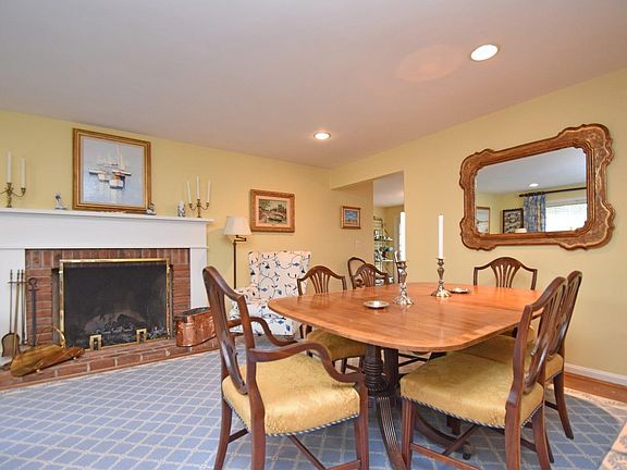 4th image of 8494 Sturbridge Dr