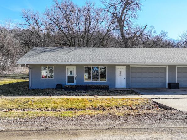 308 & 310 2nd St, Pisgah, IA 51564
