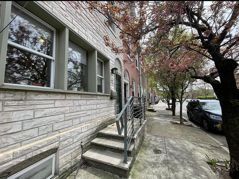 907 N 5th St #O1 — Photo 46