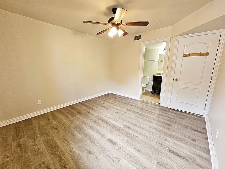 3200 S Litzler Dr #25-149 — Photo 6