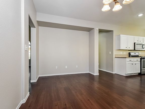 5th image of 5209 Adorato Dr