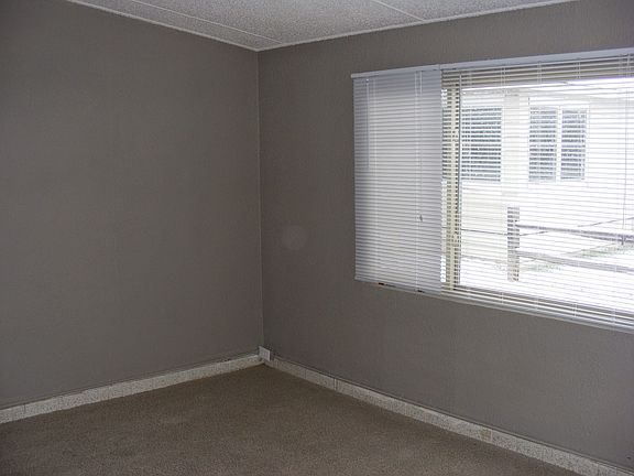2nd image of 111 N Park St Ste A