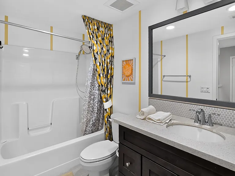 15343 Lotus Cir — Photo 22
