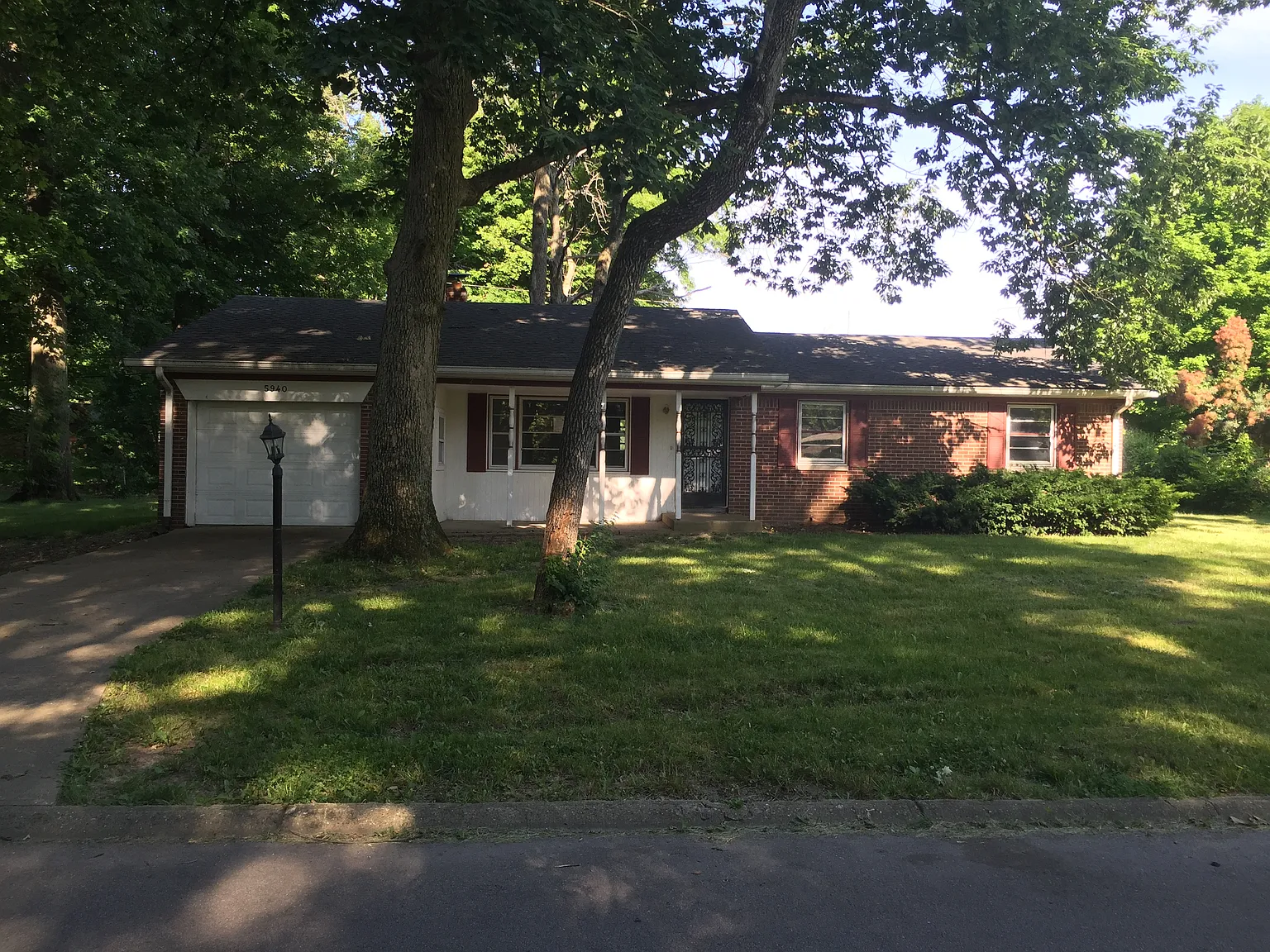 5940 Manning Rd photo 1