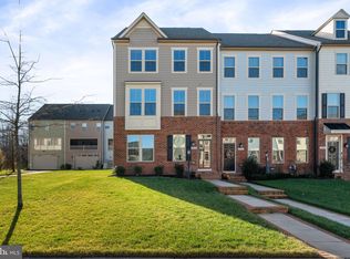 18037 Red Mulberry Rd, Dumfries, VA 22026