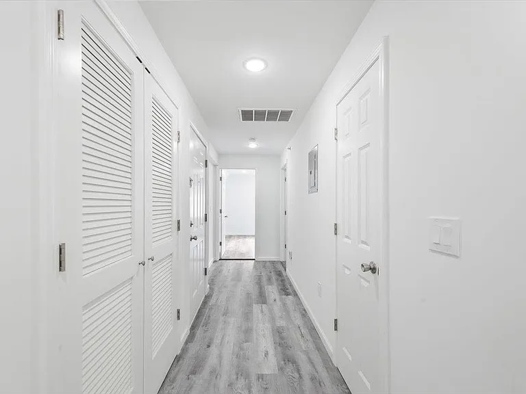 34 Fulton Ave #3 — Photo 11