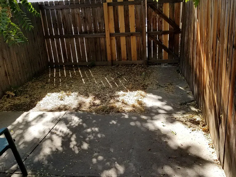 3629 N High St — Photo 11