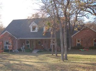 1601 Oak Point Dr, Crossroads, TX 76227