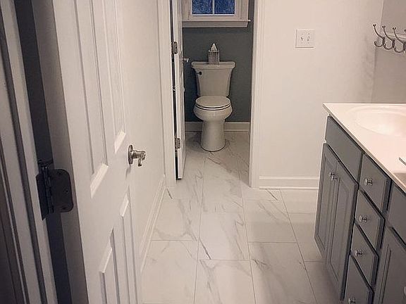 Upstairs hall bathroom 