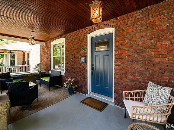 3rd image of 7242 Moller Ave
