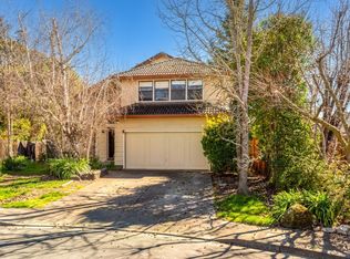 734 Placer Ct, Santa Rosa, CA 95401