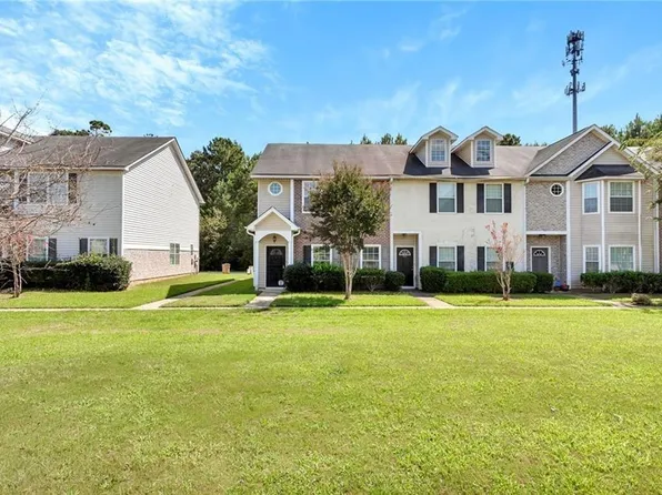 8662 Thomas Rd, Riverdale, GA 30274