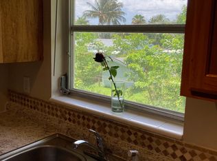 221 SE 3rd Ave APT 8B, Boynton Beach, FL 33435