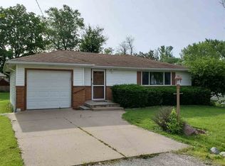 208 Jo Ave, Germantown Hills, IL 61548