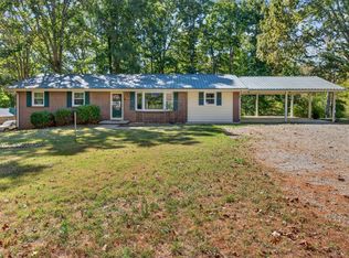 185 Mockingbird St, Erin, TN 37061