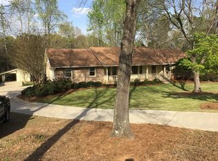 1805 Oak Bowery Rd, Opelika, AL 36801