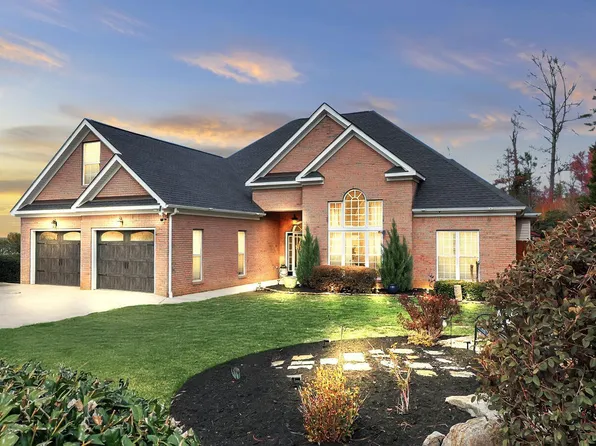 2275 Red Tail Ln, Chattanooga, TN 37421