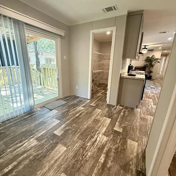 1808 Sheila Dr — Photo 22