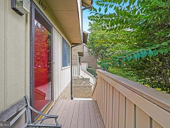 2nd image of 2467 Glengyle Dr #183