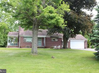 2610 Stanbridge St, Norristown, PA 19401