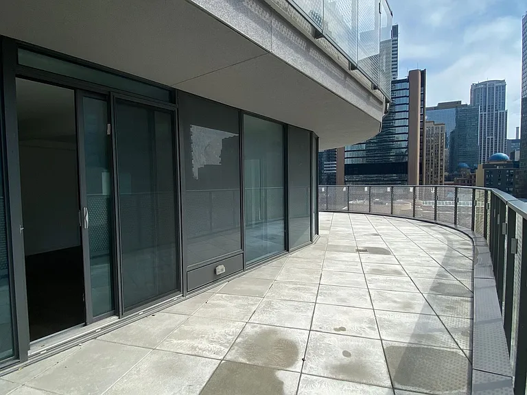 11 Wellesley St W #607 — Photo 16