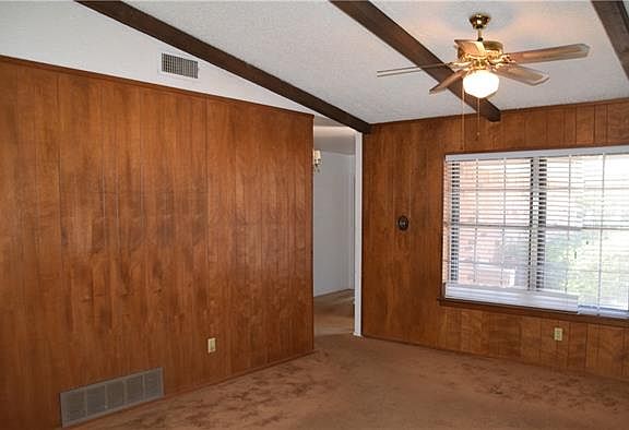 2nd image of 2933 Portales Dr