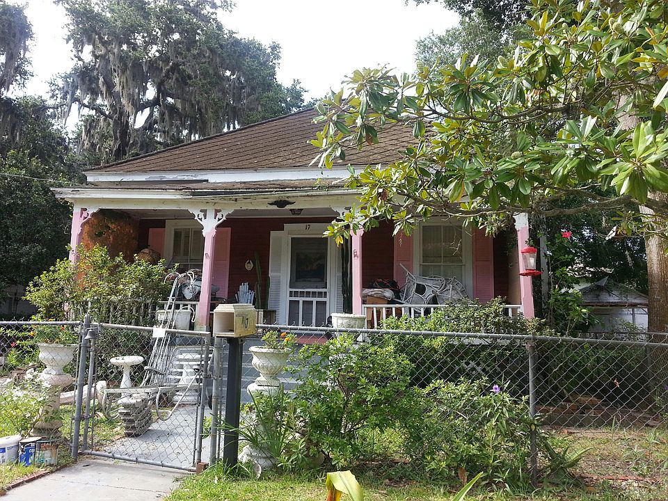 1st image of 17 Sanchez Ave