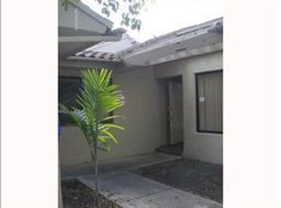 16860 Patio Village Ct, Weston, FL 33326