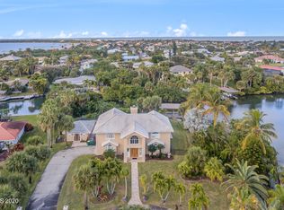 400 Ross Ave, Melbourne Beach, FL 32951