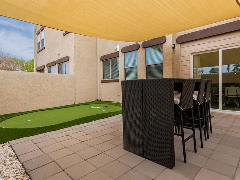 1886 E Don Carlos Ave #139 — Photo 21