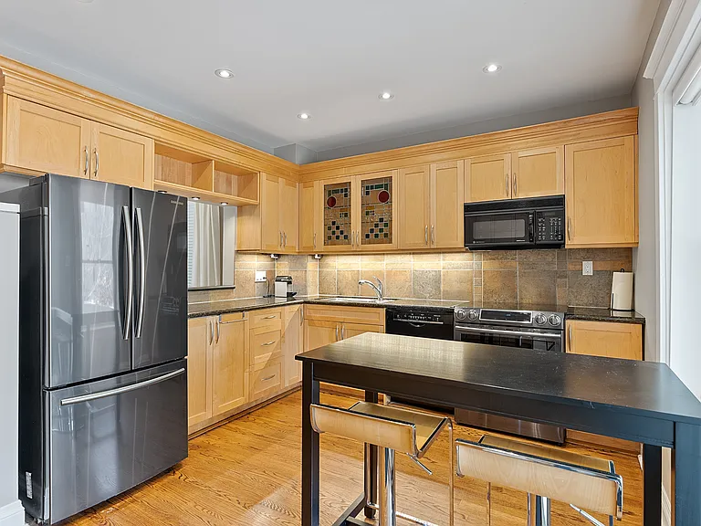 39 Lee Ave #1 — Photo 13