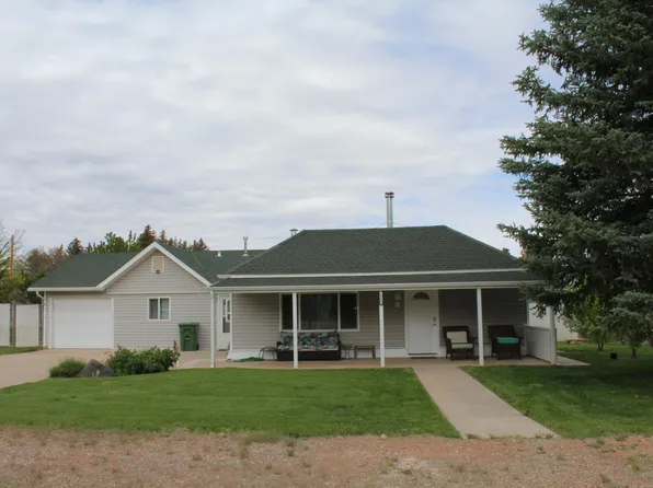 138 S 100 E, Parowan, UT 84761
