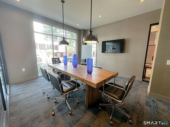 4th image of 111B Morgan St #309