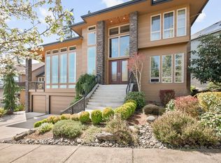 15724 SE Chelsea Morning Dr, Happy Valley, OR 97086