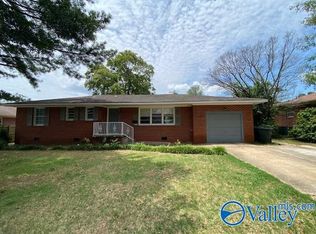 2105 Francis St NE, Huntsville, AL 35811