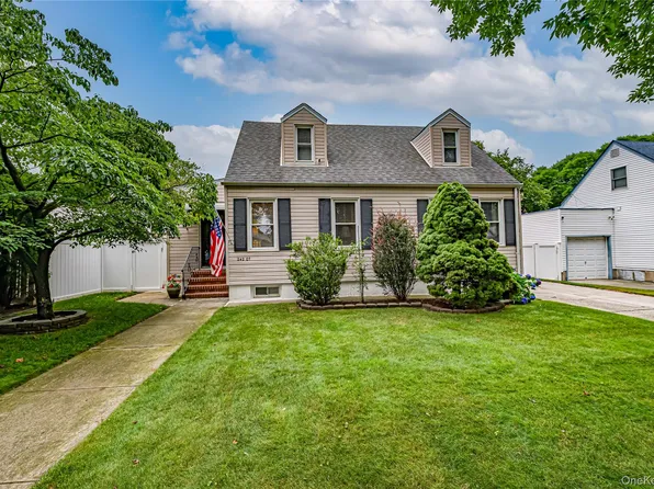 24207 83rd Avenue, Bellerose, NY 11426