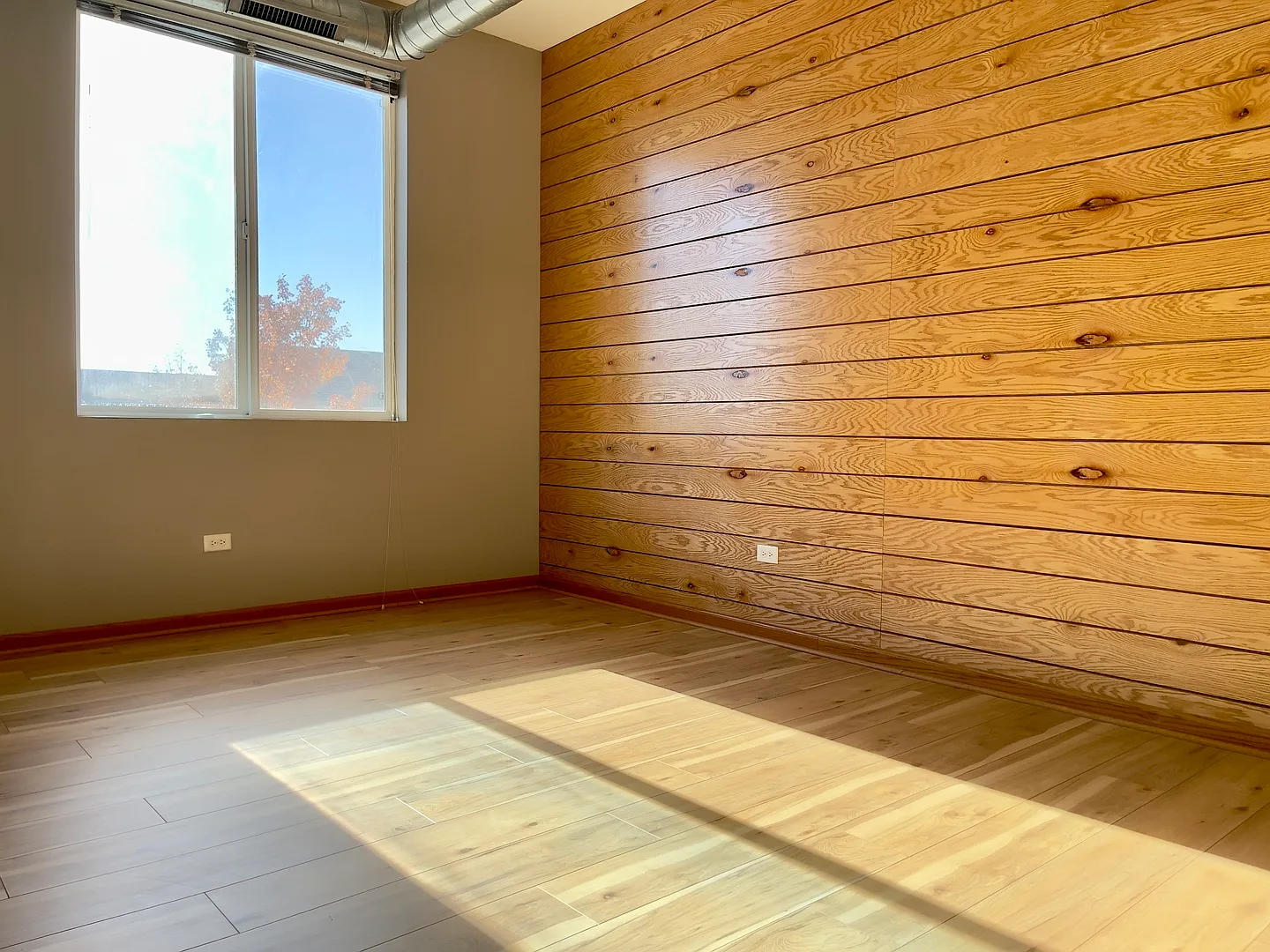 3 bed, 1849 sqft, $2,300 — Photo 4