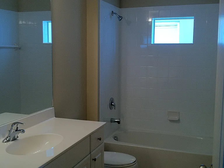 2nd bath.