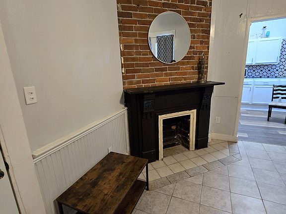 2nd image of 7127 E Steiner St #2