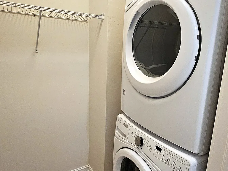 7135 Greenwood Park Cir #105 — Photo 10