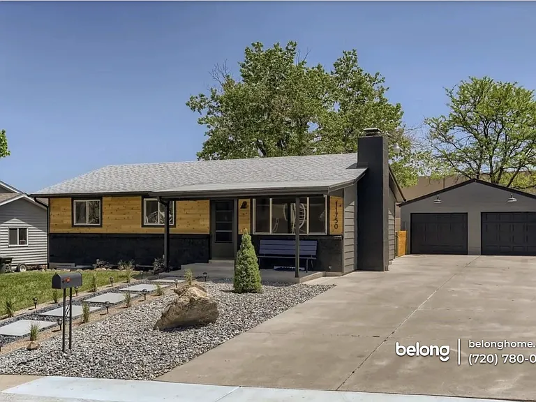 11750 Acoma St — Photo 2