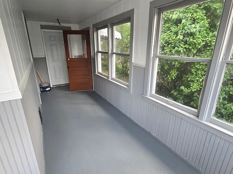 807 Hawley Ave — Photo 14