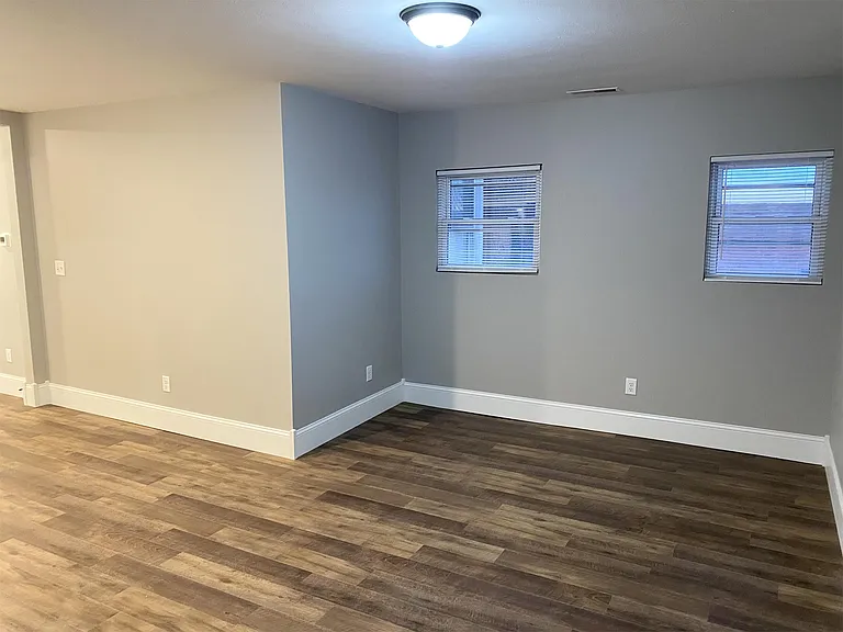 201 West Ave #14 — Photo 3
