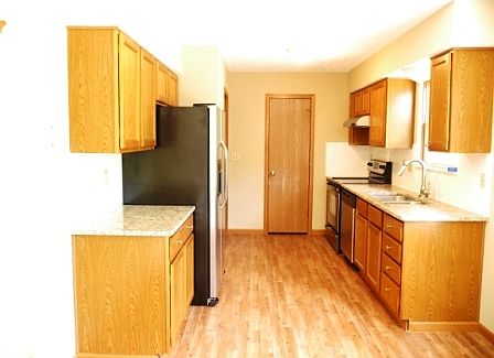 4th image of 1876 Queens Meadow Ln