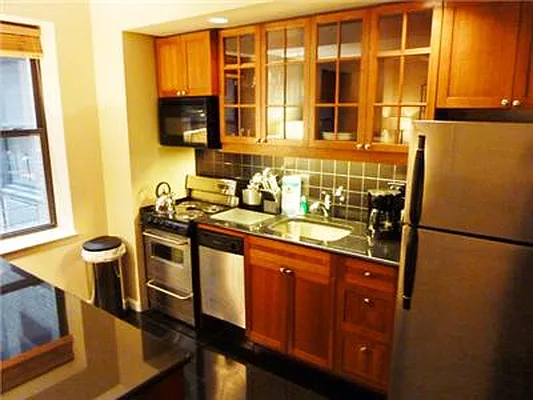 Rented by siso Sales Group | media 15