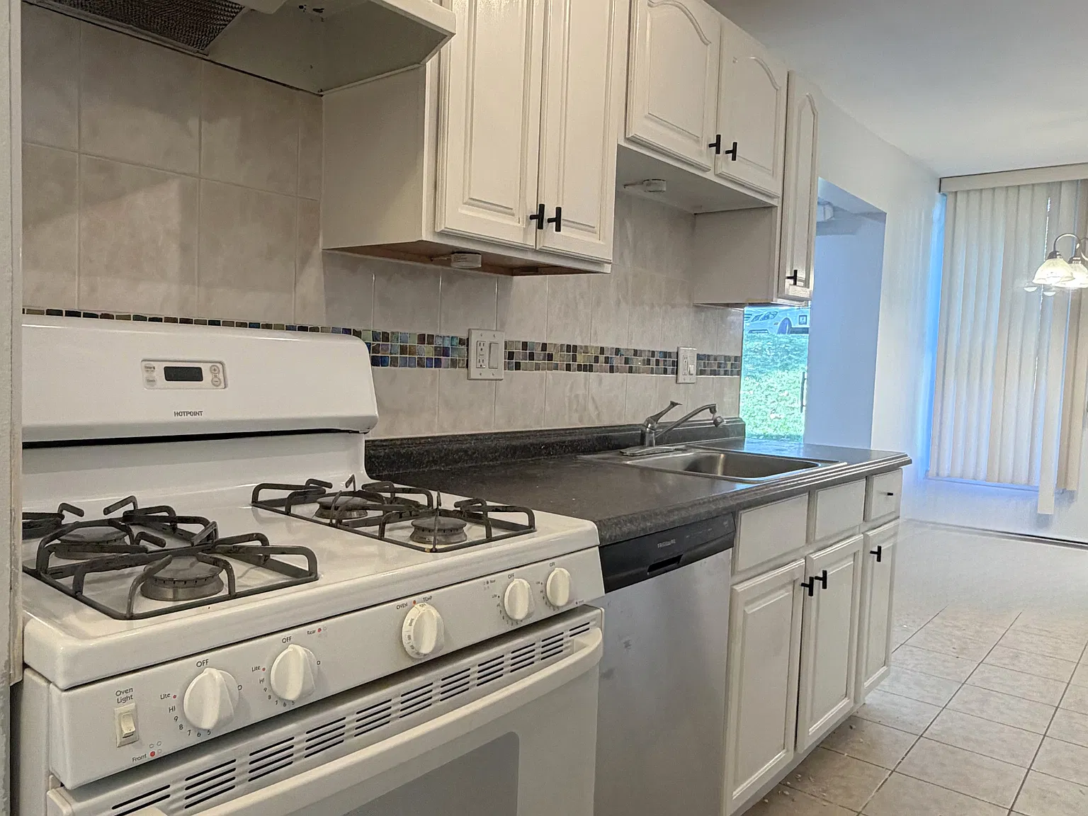 1 bed, 710 sqft, $2,000 — Photo 1
