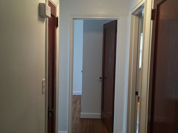 5th image of 532 Stewart Ave